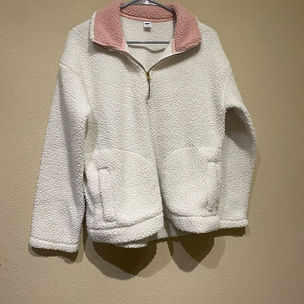 Old navy sweater